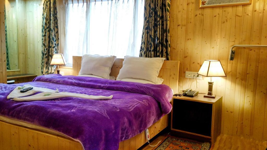 Ikraam Inn Bed & Breakfast Srinagar  Luaran gambar
